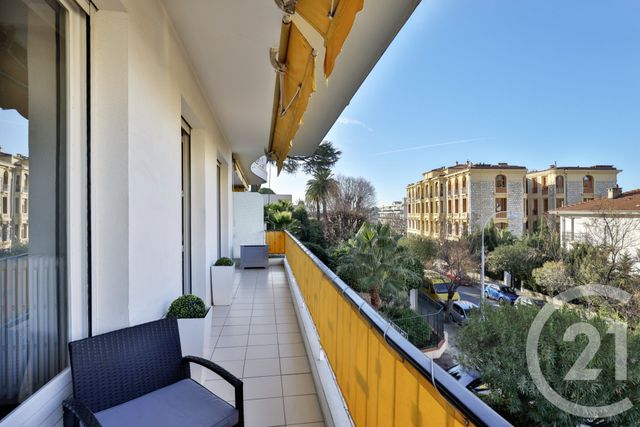 Appartement F2 à vendre - 2 pièces - 57.54 m2 - NICE - 06 - PROVENCE-ALPES-COTE-D-AZUR - Century 21 Lafage Transactions